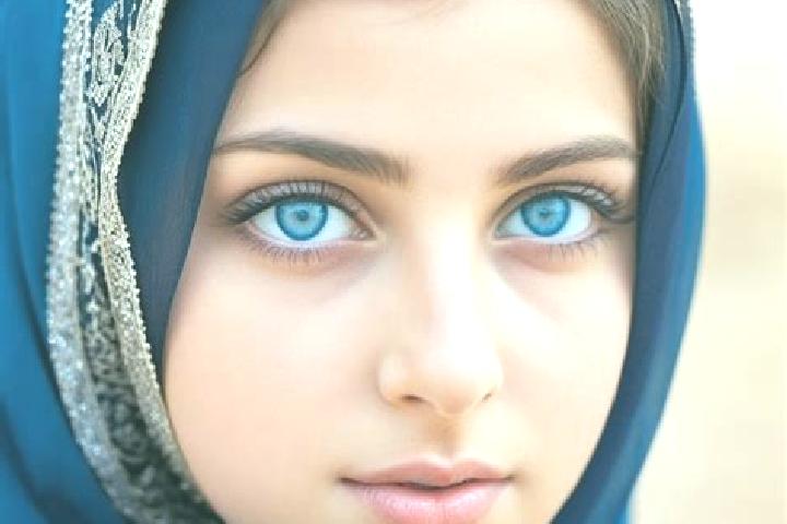 Nora, 21, a dark blonde blue-eyed middle eastern companion based in Drosochori. Offering Dinner Date, CIM, GFE, Fetish. Available for incall and outcall, ove...