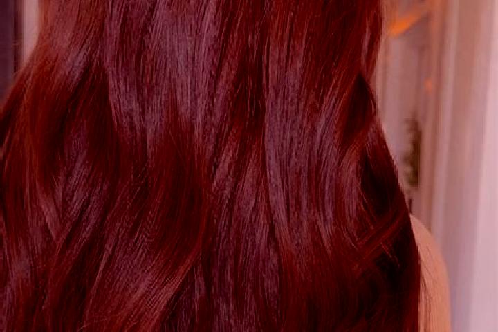 Nora, 21, a red brown-eyed ebony companion based in Uniara. Offering Tantra, BDSM, GFE. Available for incall and outcall, day and evening dates.