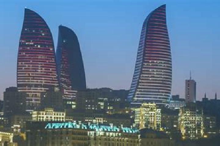 Nora, 21 — Escort in Ashagy Aylis, Azerbaijan