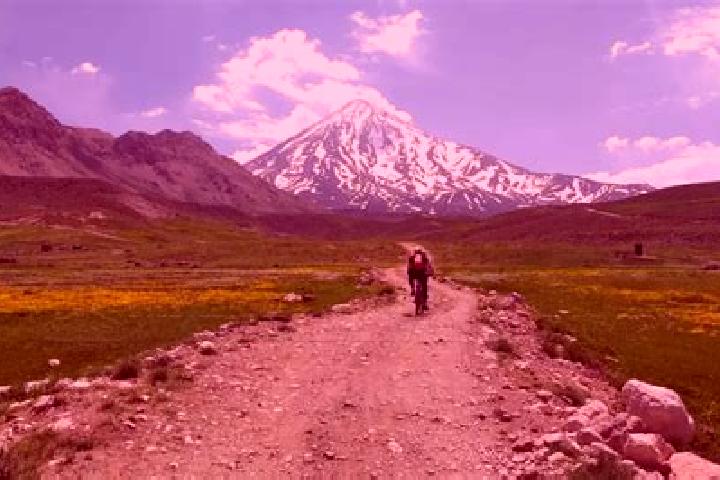 Nora, 21 — Escort in Damavand, Iran