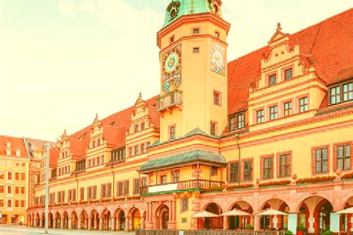 Nora, 21 — Escort in Fuerstenau, Germany