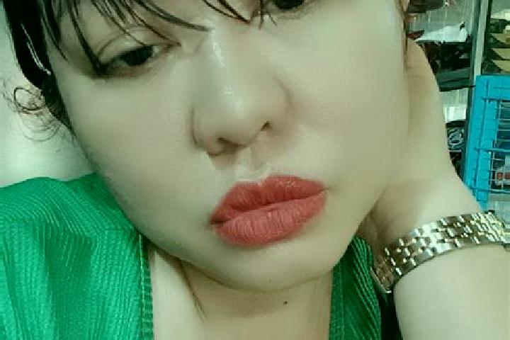 Nora, 21 — Escort in Maymay, Afghanistan