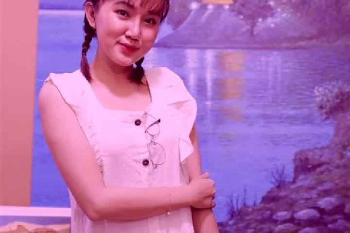 Nora, 21 — Escort in Pan Taw, Myanmar