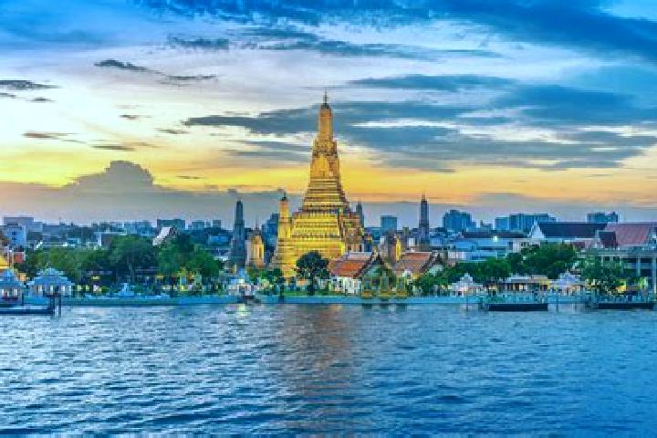 Nora, 21 — Escort in Siriraj, Thailand