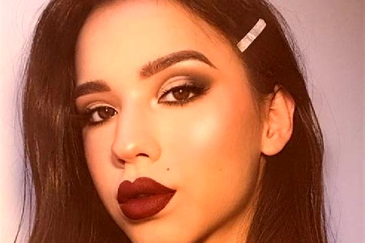 Nora, 21 — Escort in Valencia West, United States