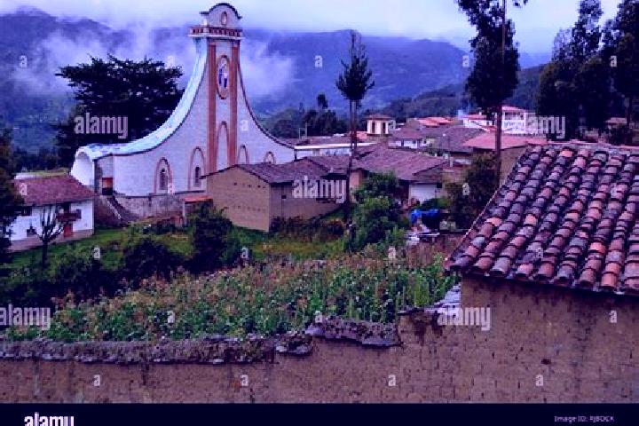 Nora, 21 — Escort in Yanama, Peru