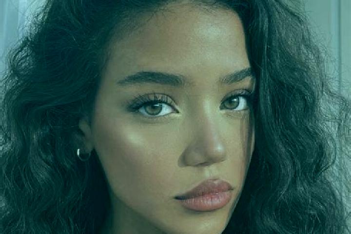 Nora, 22, a black brown-eyed middle eastern companion based in Alandurai. Offering Girlfriend Experience, Couples, Travel Companion, 69. Available for incall...
