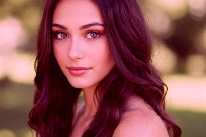 Nora, 22, a black hazel-eyed european companion based in San Antonio el Grande. Offering Erotic Massage, Party Girl, Tantra. Available for incall and outcall...