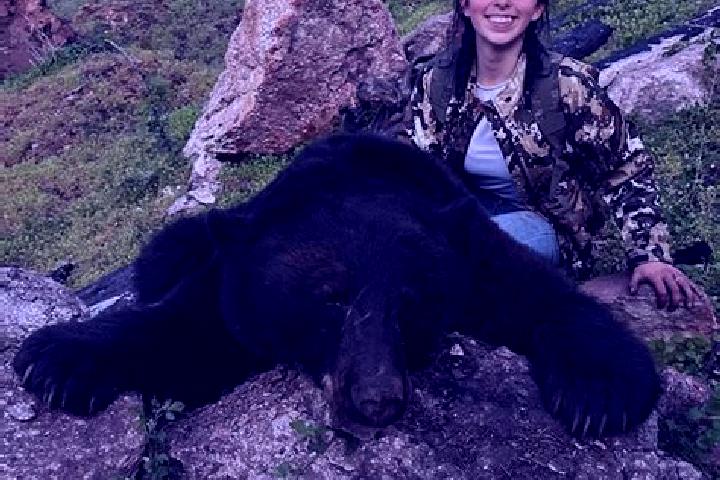 Nora, 22 — Escort in Bear Rocks, United States