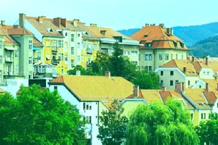 Nora, 22 — Escort in Kropa, Slovenia