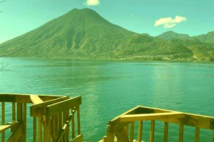 Nora, 22 — Escort in San Marcos La Laguna, Guatemala