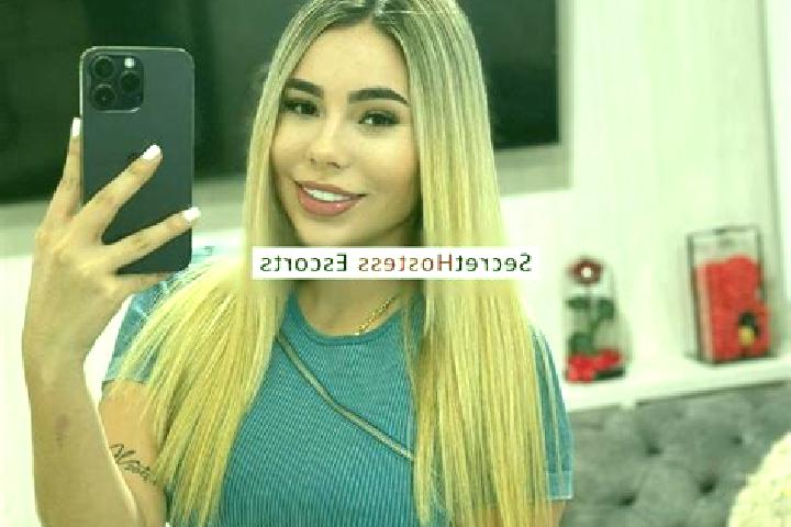 Nora, 22 — Escort in Santo Domingo Ayotlicha, Mexico
