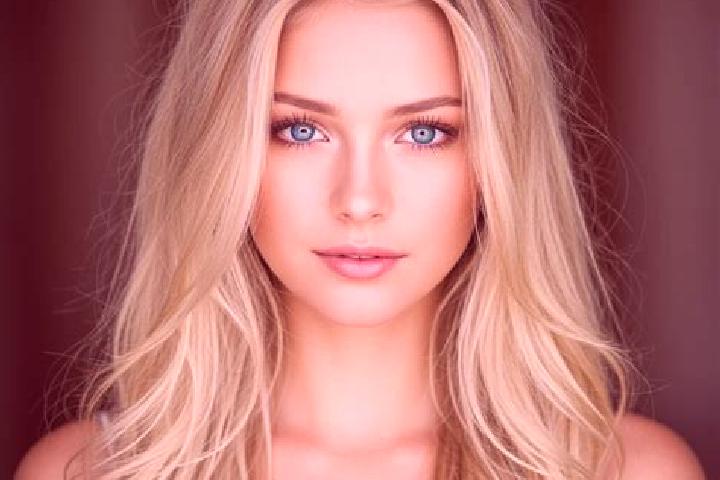 Nora, 23, a blonde brown-eyed mixed companion based in Labuhankuris. Offering BDSM, Prostate Massage. Available for incall and outcall, day and evening dates.