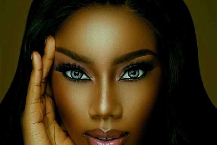 Nora, 23, a chestnut blue-eyed ebony companion based in Rosenau. Offering Girlfriend Experience, Domination, CIM. Available for incall and outcall, day and e...