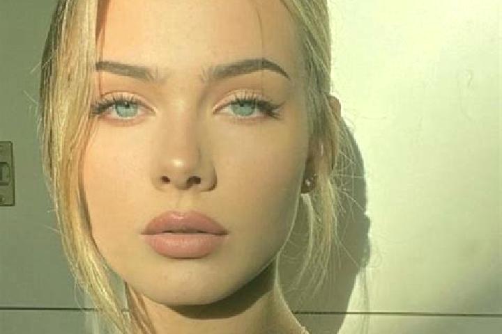 Nora, 23, a dark blonde amber-eyed european companion based in Novobarovo. Offering OWO, Deep French Kissing, Roleplay. Available for incall and outcall, ove...