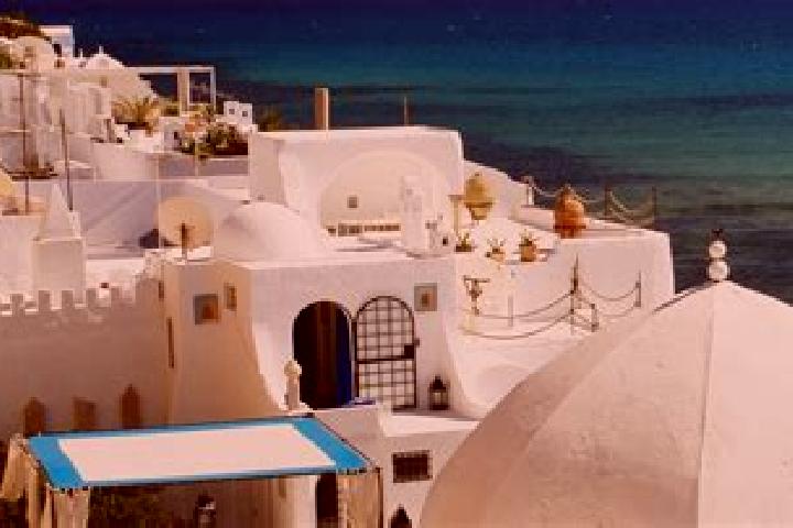 Nora, 23 — Escort in Bir el Hafey, Tunisia