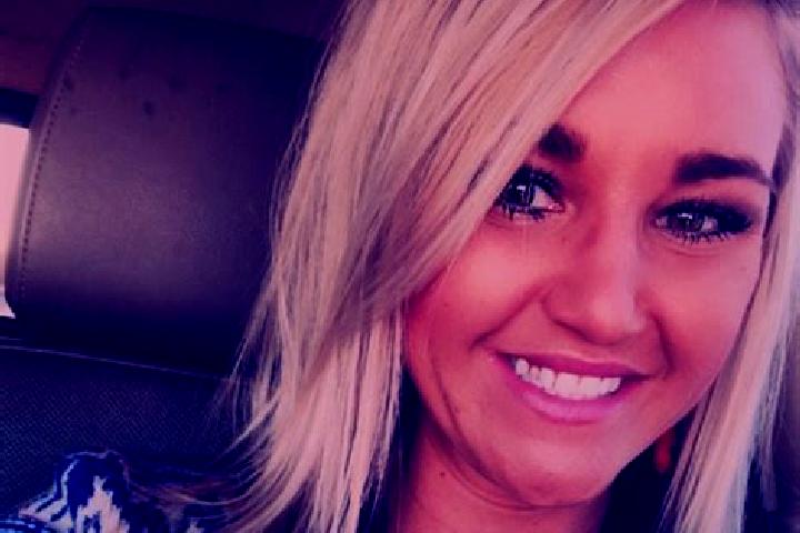 Nora, 23 — Escort in Blakely, United States