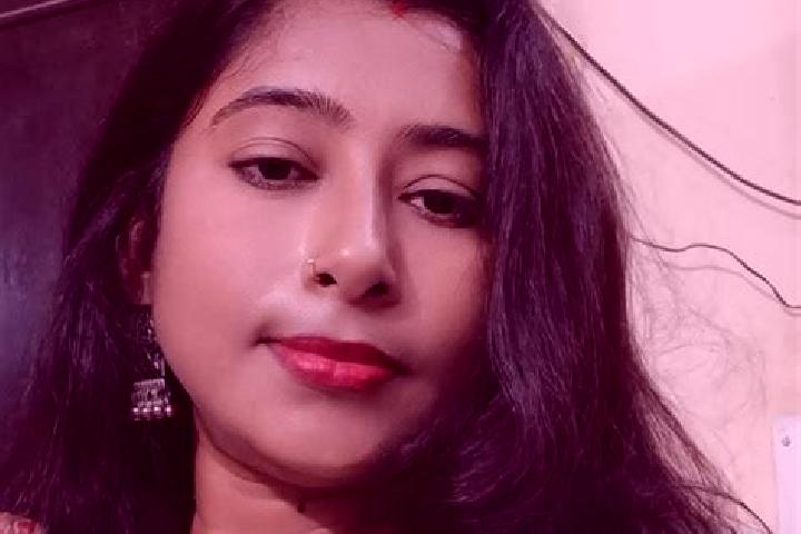 Nora, 23 — Escort in Kalyani, India
