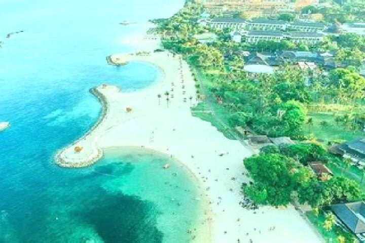 Nora, 23 — Escort in Sanur, Palestine