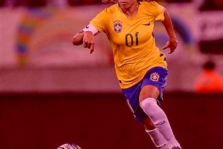 Nora, 23 — Escort in Vidal Ramos, Brazil
