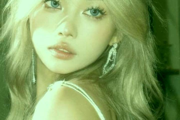 Nora, 24, a blonde brown-eyed asian companion based in Yashchykove. Offering Overnight, Deep French Kissing, Erotic Massage, Fetish. Available for incall and...