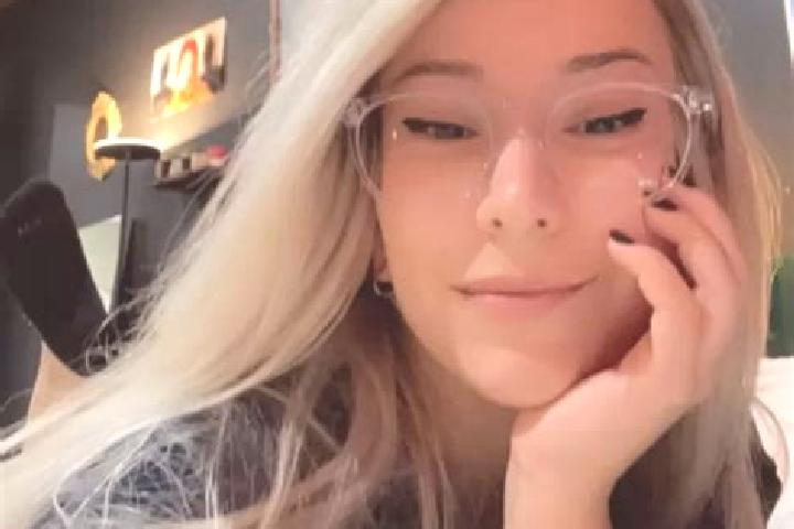 Nora, 24, a blonde dark-eyed ebony companion based in Highland Holiday. Offering Couples, GFE, Massage, Roleplay. Available for incall and outcall, overnight...