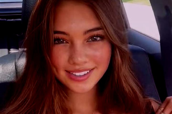 Nora, 24, a brunette grey-eyed caribbean companion based in Orocue. Offering A-Level, Striptease, Dinner Date, Erotic Massage. Available for incall and outca...