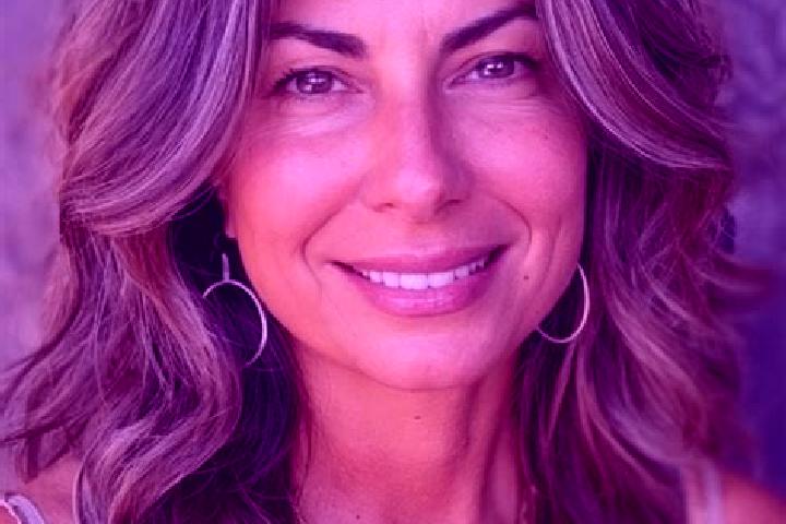 Nora, 24, a brunette grey-eyed latina companion based in Karsiyaka. Offering Striptease, Tantra, Erotic Massage, GFE, BDSM. Available for incall and outcall,...
