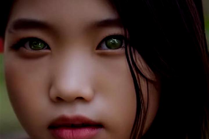 Nora, 24, a red green-eyed asian companion based in Quanxi. Offering Roleplay, Party Girl, Deep French Kissing. Available for incall and outcall, overnight b...