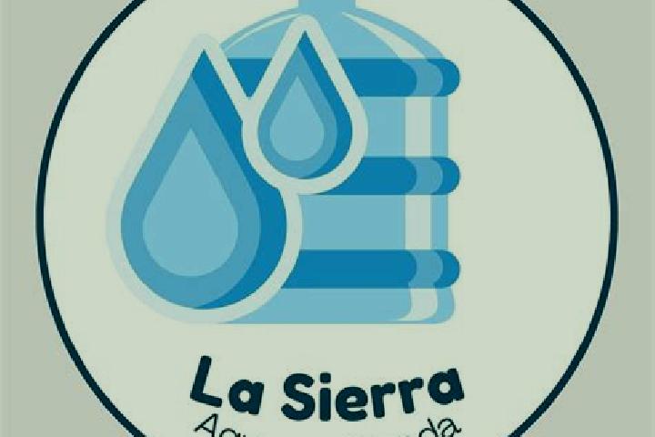 Nora, 24 — Escort in El Refugio de Agua Zarca, Mexico