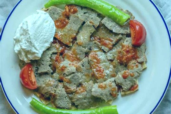 Nora, 24 — Escort in Iskender, Turkey