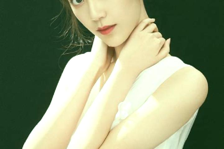 Nora, 24 — Escort in Mingjing, China