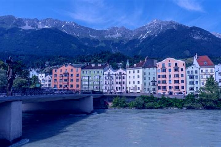 Nora, 24 — Escort in Muhr, Austria