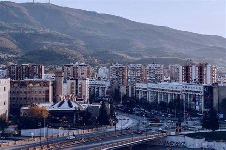 Nora, 24 — Escort in Orese, North Macedonia
