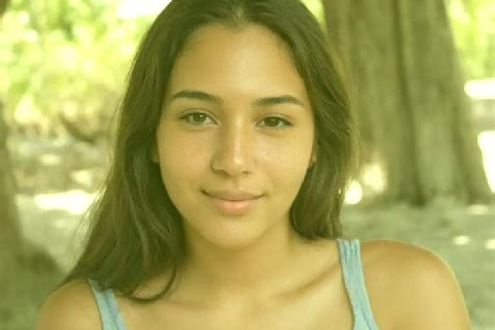 Nora, 24 — Escort in Paptalaya, Honduras