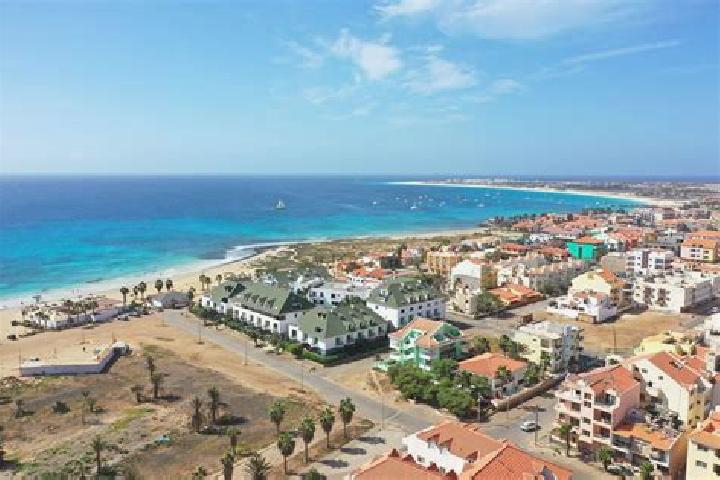 Nora, 24 — Escort in Santa Maria Centro, Cape Verde