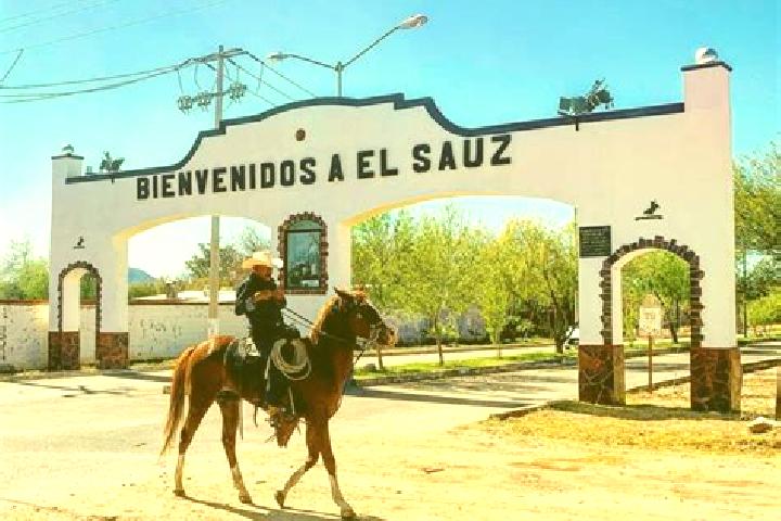 Nora, 24 — Escort in Sauz de Armenta, Mexico
