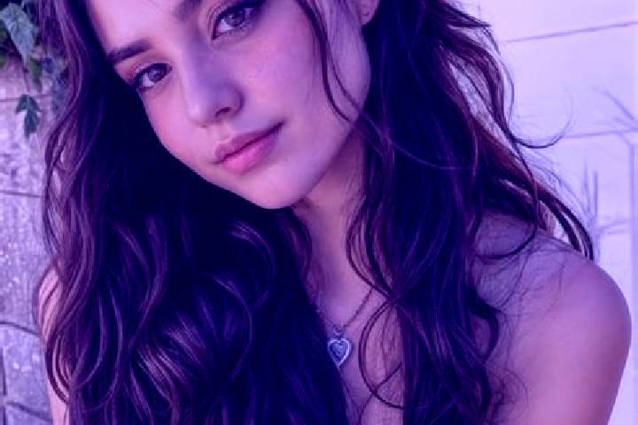 Nora, 25, a auburn dark-eyed middle eastern companion based in Tatul. Offering Prostate Massage, Duos, A-Level. Available for incall and outcall, day and eve...