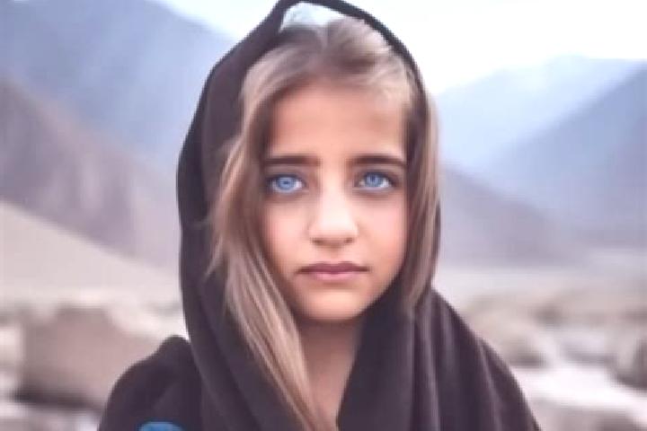 Nora, 25, a blonde amber-eyed middle eastern companion based in Stubeie Tisa. Offering Overnight, Roleplay, GFE, CIM. Available for incall and outcall, overn...