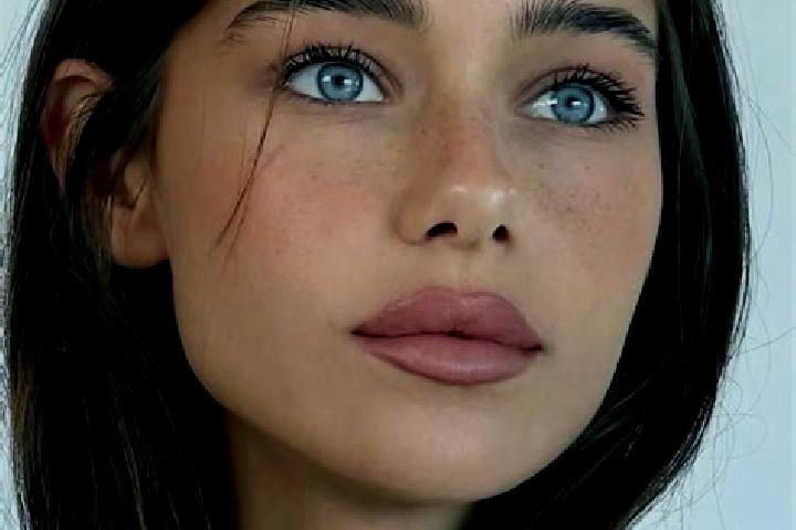 Nora, 25, a brunette amber-eyed european companion based in Woonona. Offering Massage, Tantra, Roleplay, OWO. Available for incall and outcall, day and eveni...
