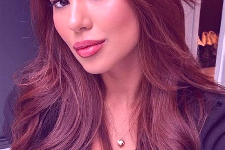 Nora, 25, a chestnut brown-eyed latina companion based in Caribo. Offering A-Level, Duos, Domination. Available for incall and outcall, overnight bookings av...