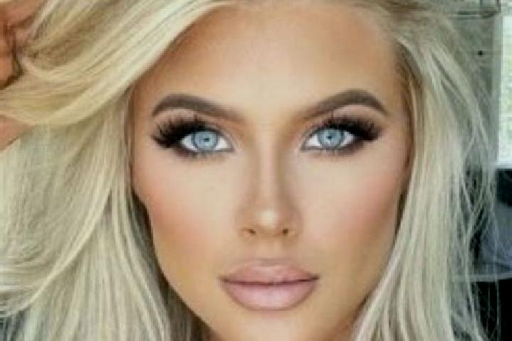 Nora, 25, a platinum blonde blue-eyed ebony companion based in Parkes. Offering OWO, 69, A-Level. Available for incall and outcall, day and evening dates.