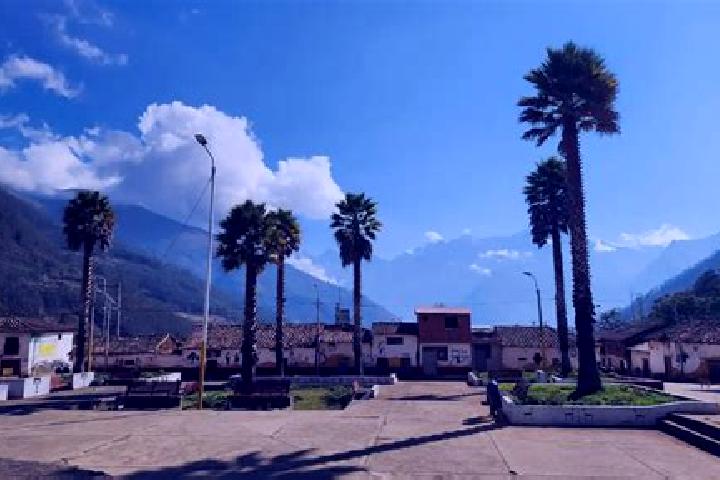 Nora, 25 — Escort in Cachora, Peru