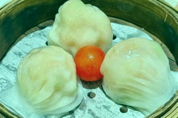 Nora, 25 — Escort in Har Huxu, China