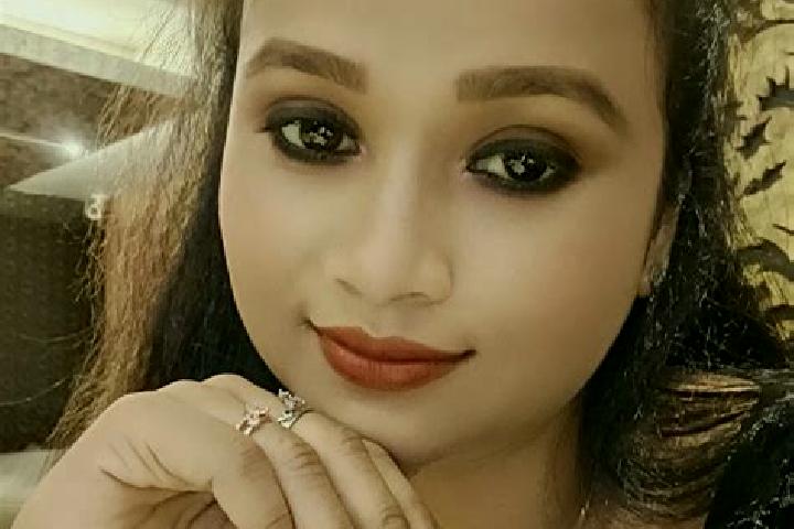 Nora, 25 — Escort in Sahapur, India