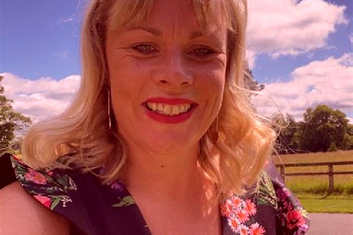 Nora, 25 — Escort in Stocksfield, United Kingdom