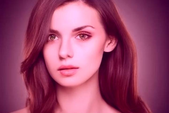 Nora, 26, a auburn amber-eyed european companion based in Barberton. Offering Roleplay, Erotic Massage, Striptease. Available for incall and outcall, overnig...