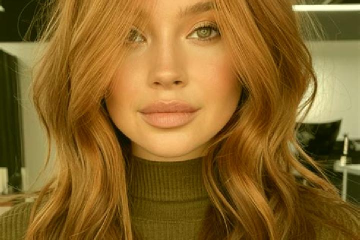 Nora, 26, a auburn grey-eyed middle eastern companion based in Villa de Cos. Offering Erotic Massage, Overnight, Deep French Kissing, Massage. Available for ...