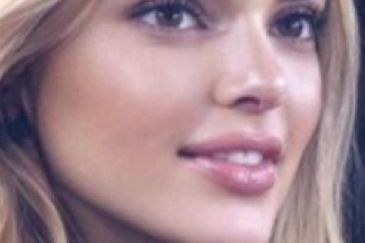 Nora, 26, a blonde brown-eyed caribbean companion based in Russeignies. Offering Party Girl, Domination, Overnight. Available for incall and outcall, overnig...