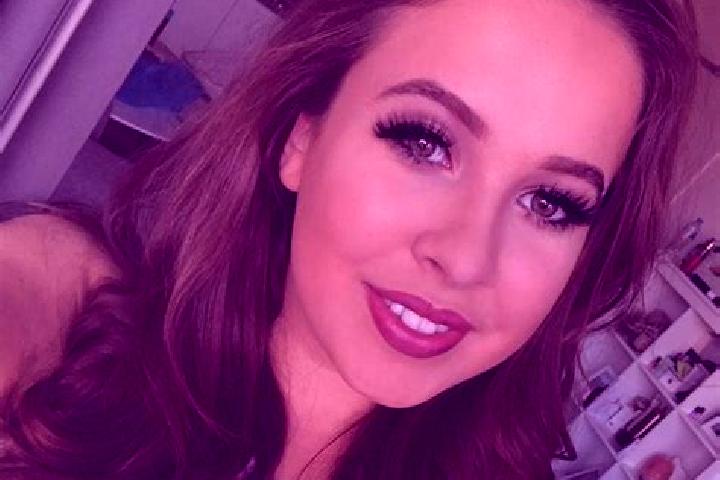 Nora, 26, a brunette grey-eyed european companion based in Gresy-sur-Isere. Offering Travel Companion, GFE, Tantra. Available for incall and outcall, day and...